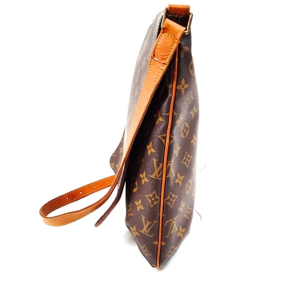 🔥Authentic Louis Vuitton Musette - Picture 2 of 7